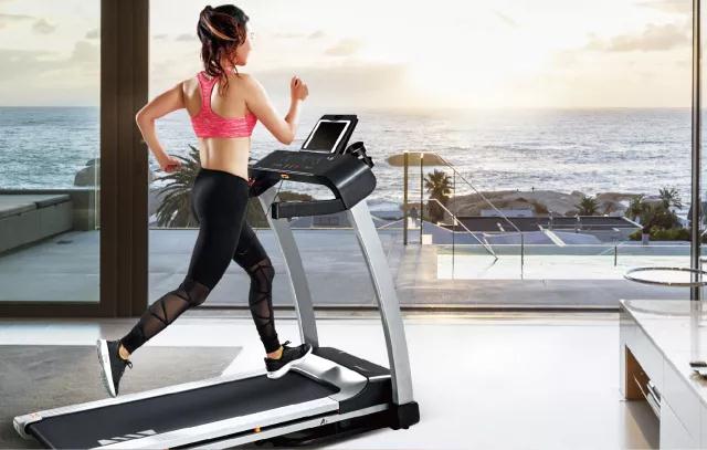 好博体育跑步机